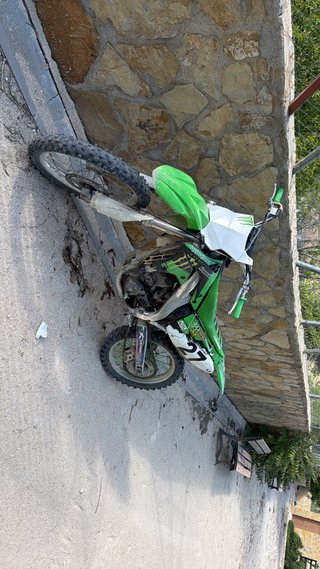 Kawasaki KX250F Verde Motocross