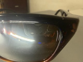 Occhiali da sole Vuarnet neri e marroni