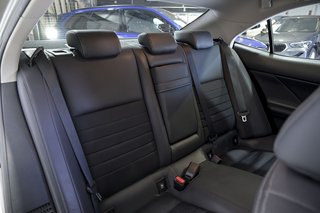 Lexus IS 2.5 300h ECO