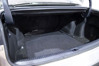 Lexus IS 2.5 300h ECO