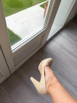 Zapatos de tacón Ungaro beige