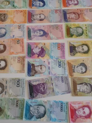 21 Banconote Venezuela Non Circolanti