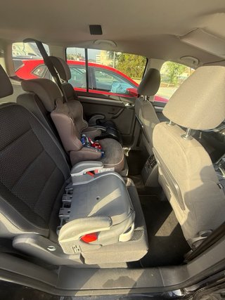 Volkswagen Touran 2011