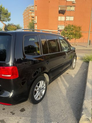 Volkswagen Touran 2011