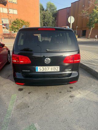 Volkswagen Touran 2011