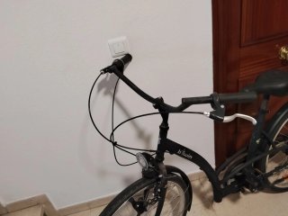 Bicicleta urbana negra