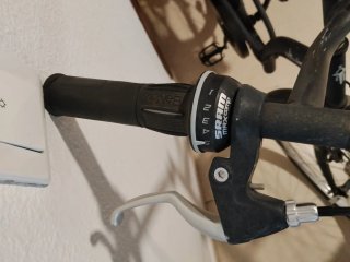 Bicicleta urbana negra