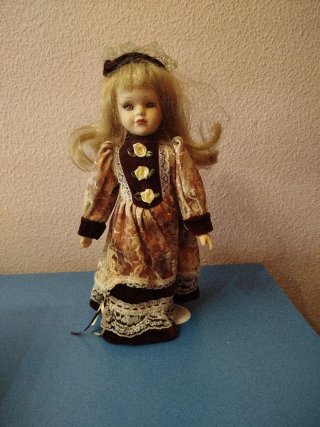 Bambole di porcellana