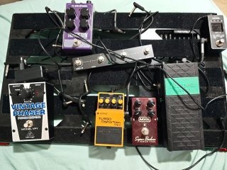 Set di pedali per effetti per chitarra elettrica