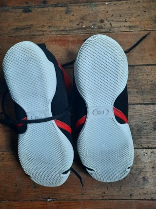 Botas de Boxeo Leone Rojas y Negras