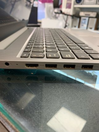 Portátil Lenovo IdeaPad 15ADA05 Plata