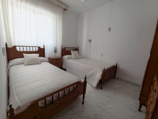 Vendo piso zona Hipercor junto Colegio Agustinos
