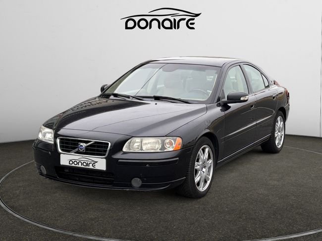 Volvo S60 D5 - foto 1