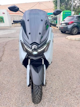 Yamaha NMAX 125 Scooter