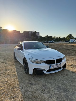 BMW M4 2016