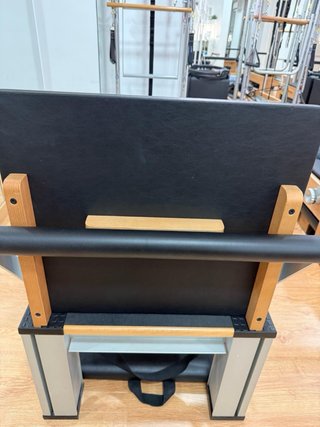 Reformer Pilates Aluminio Bonpilates con torre