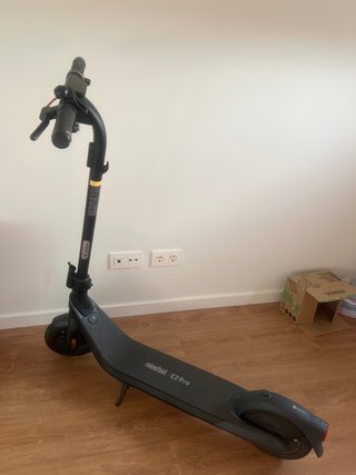 Patinete Eléctrico Ninebot E2 Pro - como nuevo