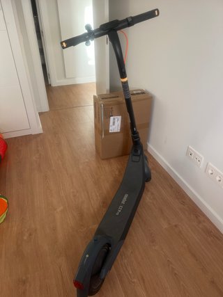 Patinete Eléctrico Ninebot E2 Pro - como nuevo