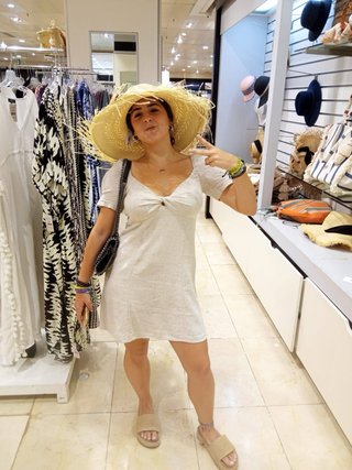 Vestido beige de lino