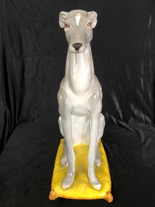 Antigua figura galgo ceramica italiana