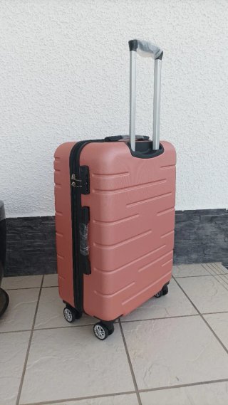 Maleta mediana 60 litros/20 kg