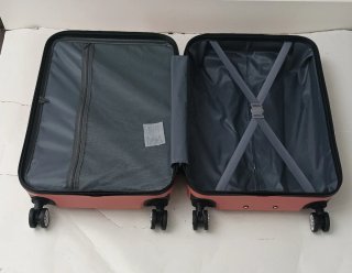 Maleta mediana 60 litros/20 kg