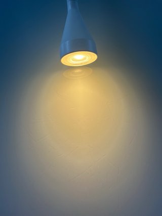 Lámpara LED NÄVLINGE Pinza Blanca