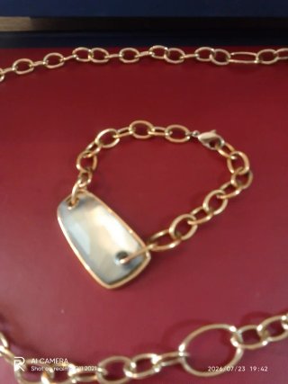 Conjunto Collar y Pulsera Swarovski Dorado