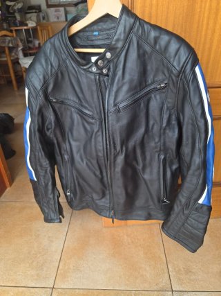 Chaqueta BMW Clásica Negra