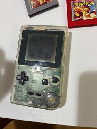 Game Boy Pocket + 2 Juegos