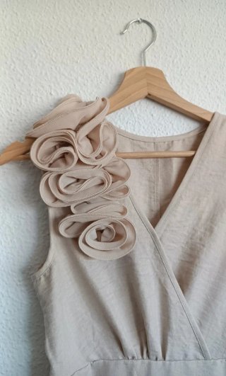 Mono largo ceremonia beige nuevo