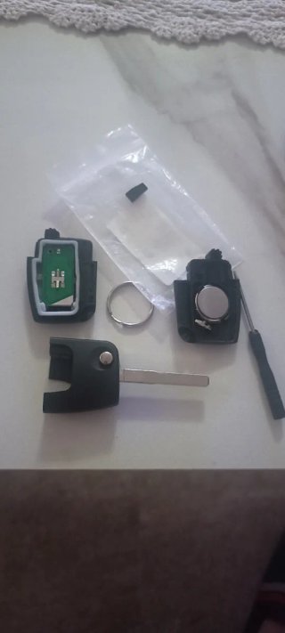 Llave Coche Universal + Herramienta
