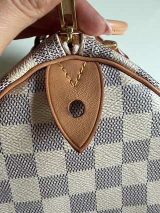Louis Vuitton Speedy 30
