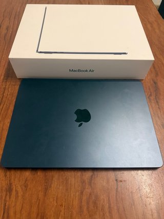 MacBook Air 13 M3 256GB