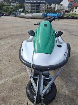 Kawasaki STX 1100 2T 3 plazas