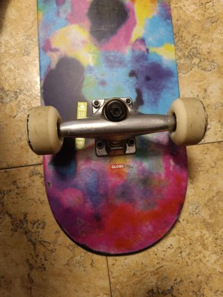Skate Marca Globe, como nuevo.