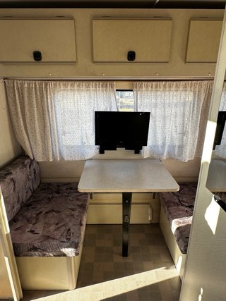 Caravana Bürstner - 750kg