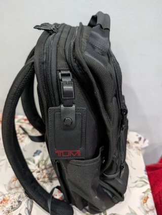 Mochila Tumi Negra Nueva