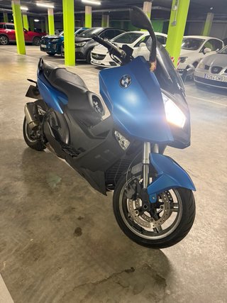 BMW C 600 Sport Maxi-Scooter Azul