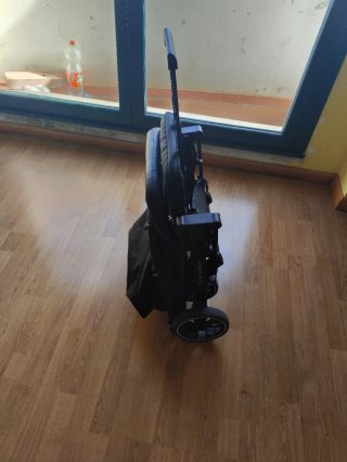 Silla de paseo negra
