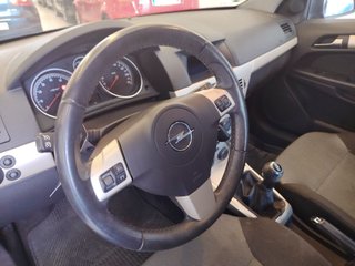 Opel Astra 2008