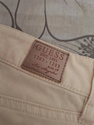 Pantalón beige