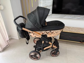 Carro Bebé Junama Diamond Mirror Gold 2en1