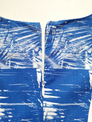 Vestido Bimba y Lola sin mangas estampado