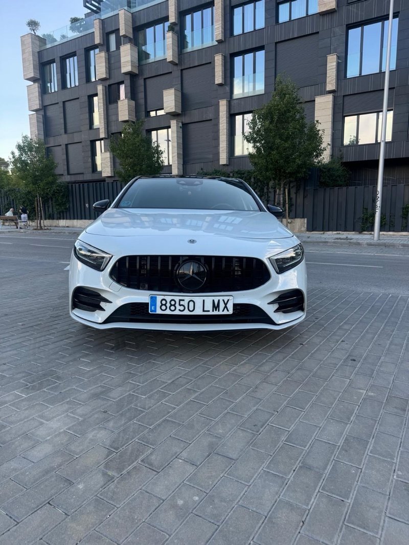 Mercedes-Benz Clase A Sedán 200D - foto 1
