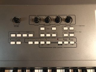 Yamaha MM8 + Soportes K&M + Extras