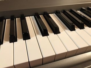 Yamaha MM8 + Soportes K&M + Extras
