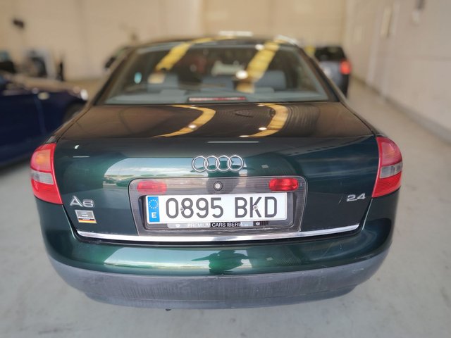 Audi A6 2001