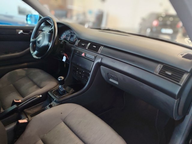 Audi A6 2001