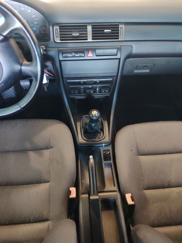 Audi A6 2001
